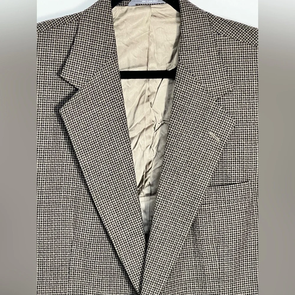 Haggar Vintage Men's Blazer Jacket Size 44L Brown Tweed Wool Blend Sport Coat